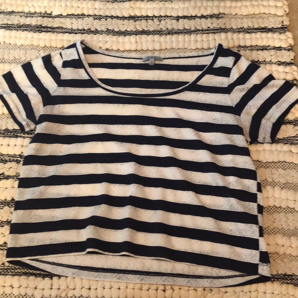 CHAROLETTE RUSSE Cropped T Shirt